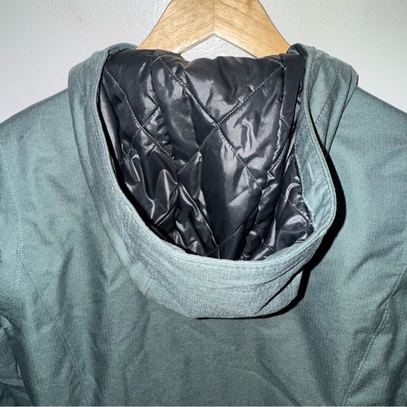 Columbia Women's Snowbank Ridge Insulated Jacket Coat Omni-Heat Size Small - Picture 8 of 15